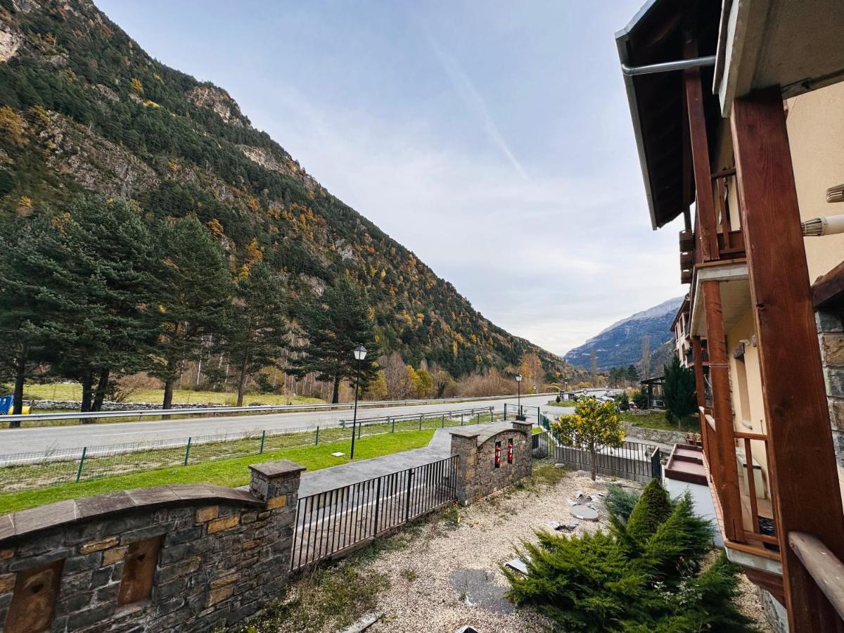 Apartamento Lozano Parzan Luaran gambar