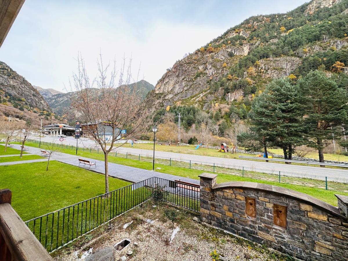 Apartamento Lozano Parzan Luaran gambar